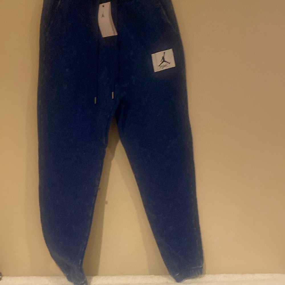 Brand New Men’s Jordan joggers